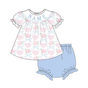 MAMA'S LOVE Custom Name Valentines Day Smocks- (TAT JAN)